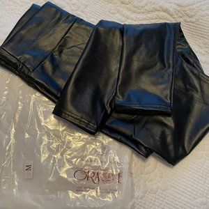 Faux leather leggings